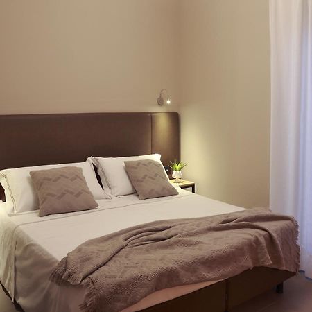 Hotel Aloisi Lecce Esterno foto