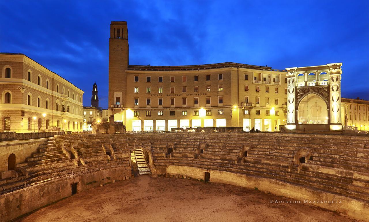 Hotel Aloisi Lecce Esterno foto