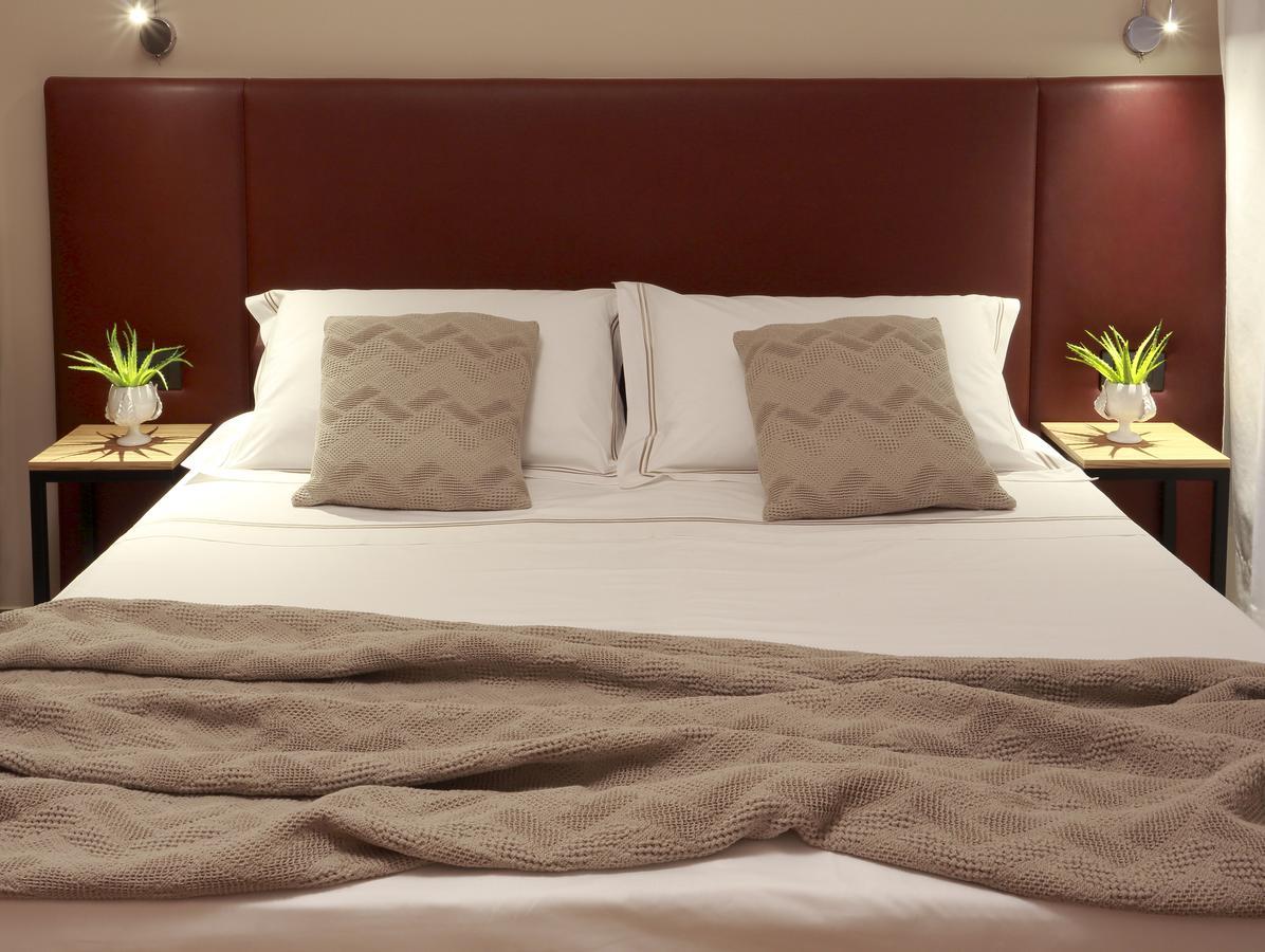 Hotel Aloisi Lecce Esterno foto
